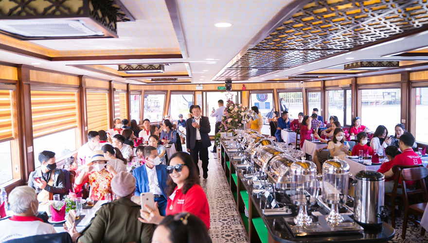 tàu 5 sao tham quan vịnh hạ long 1 ngày
