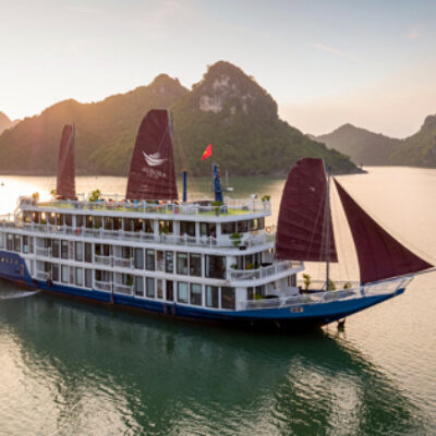 tour vịnh Hạ Long 2 ngày 1 đêm