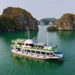 Tàu Lan Hạ Xanh