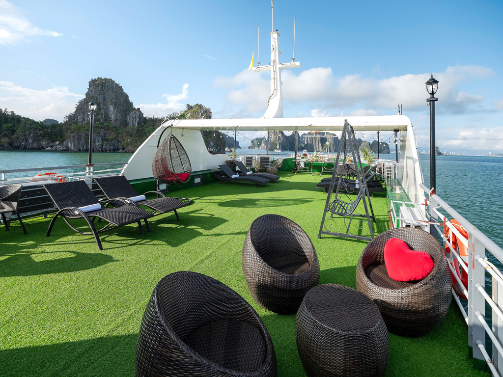 du thuyền Hạ Long Ha Binh Star Cruise