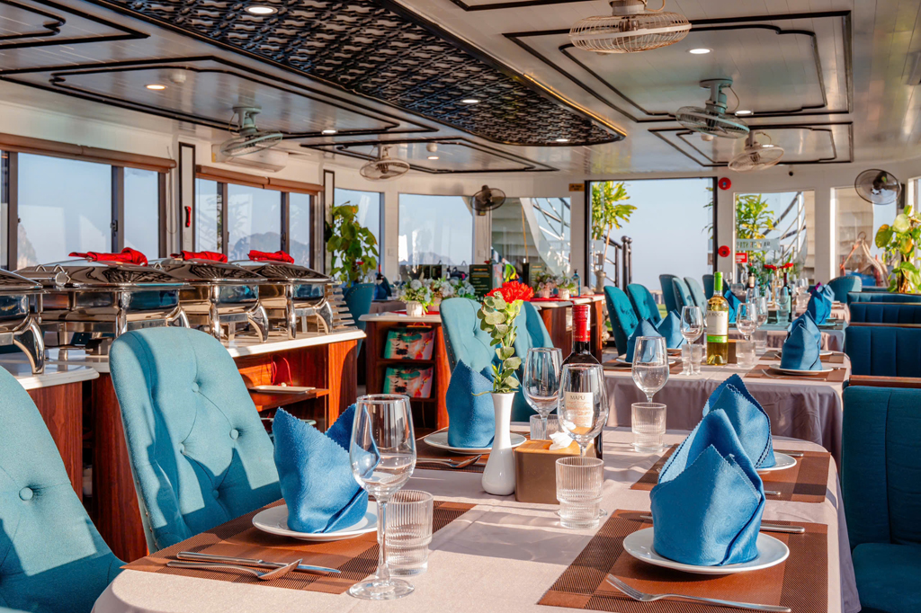 du thuyền hà bình star